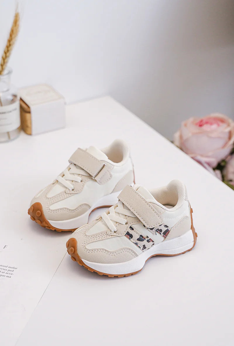 Baskets Enfant à Scratch – Chaussures Enfant – Confortables et Légères – Beige à Motif Léopard