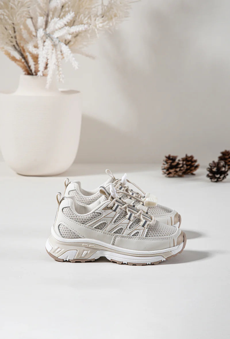 Baskets Enfant à Lacets – Chaussures Sport Enfant – Confortables et Légères – Beige et Blanc