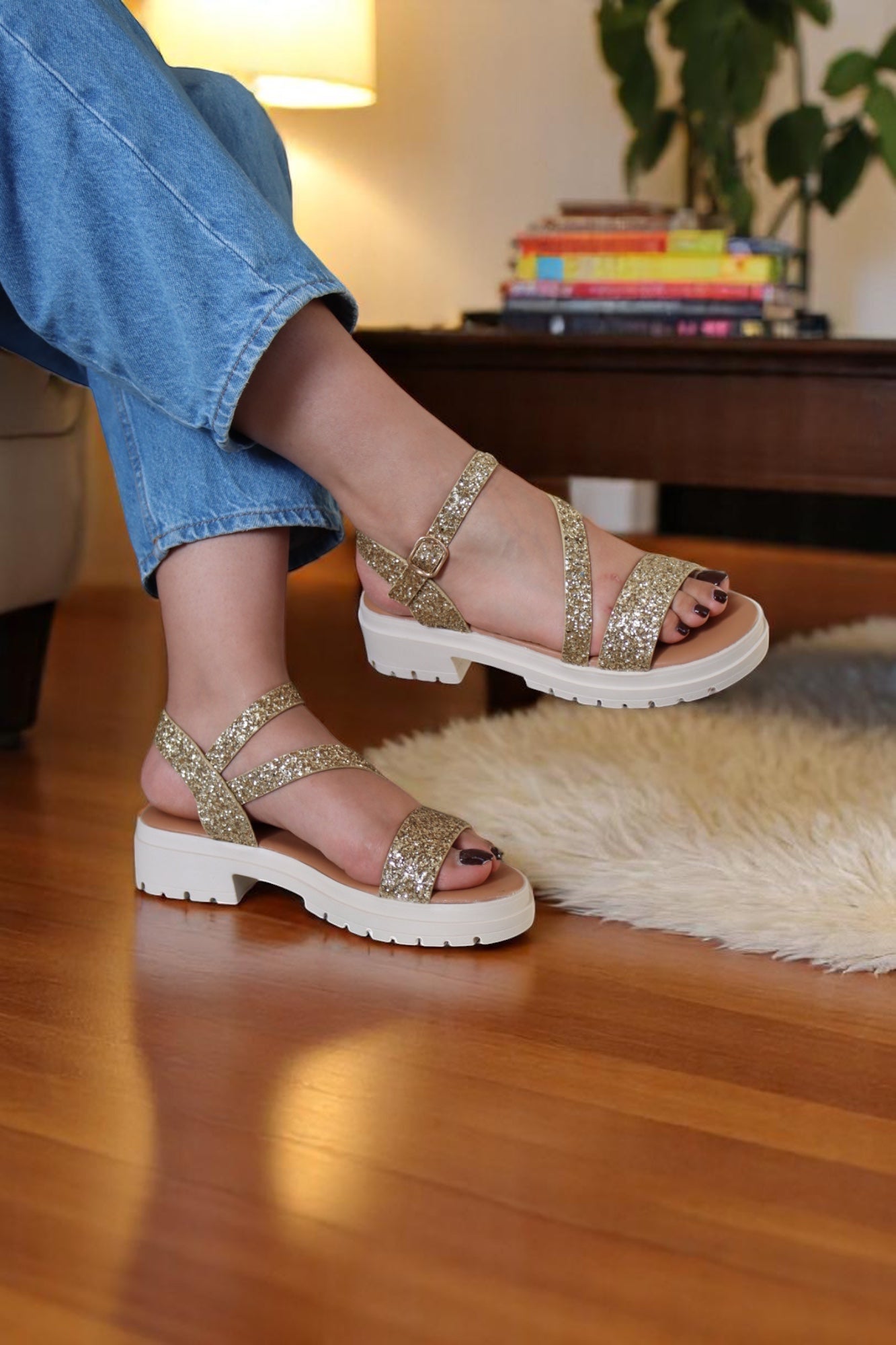 Isara sandals