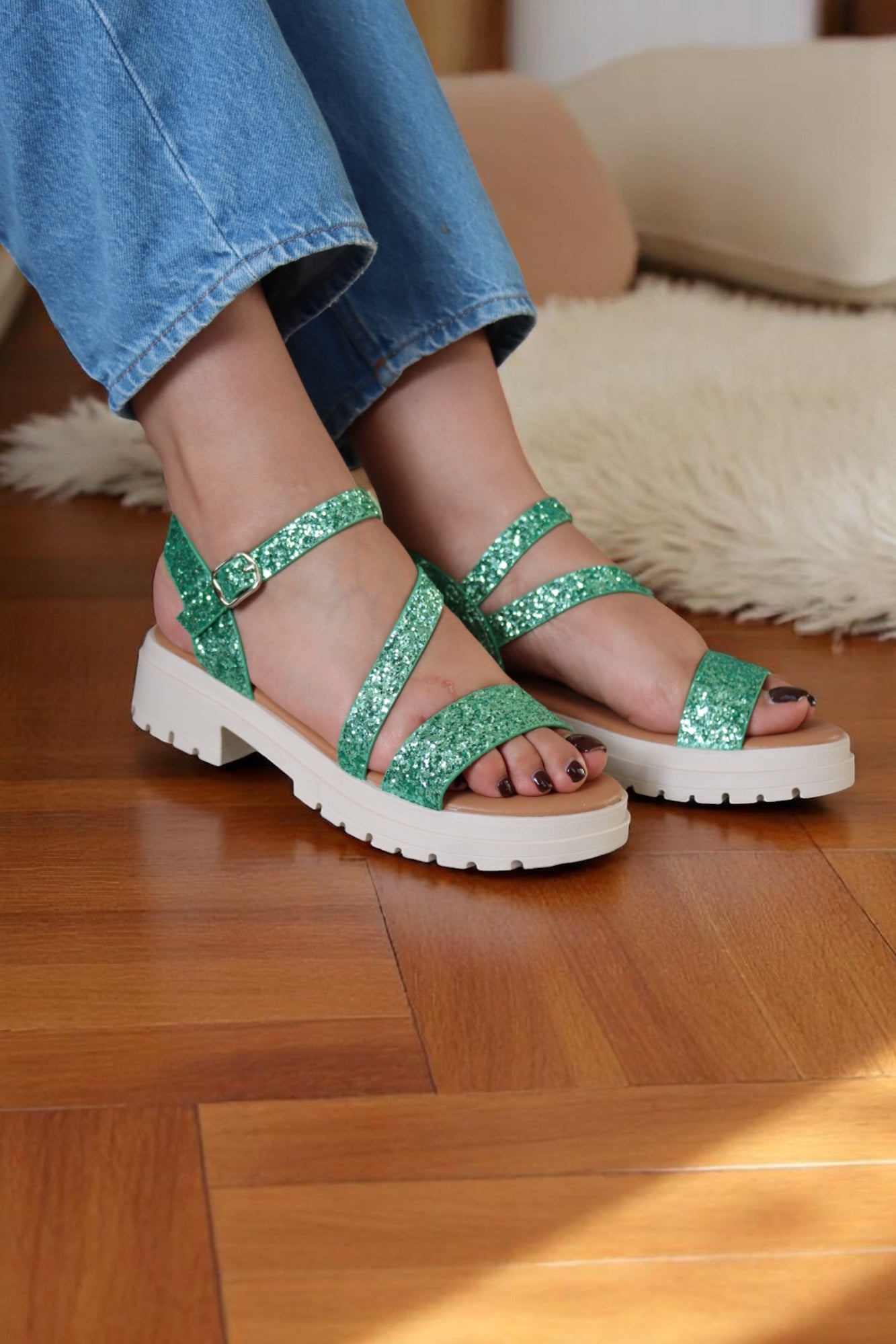 DUA Sandals