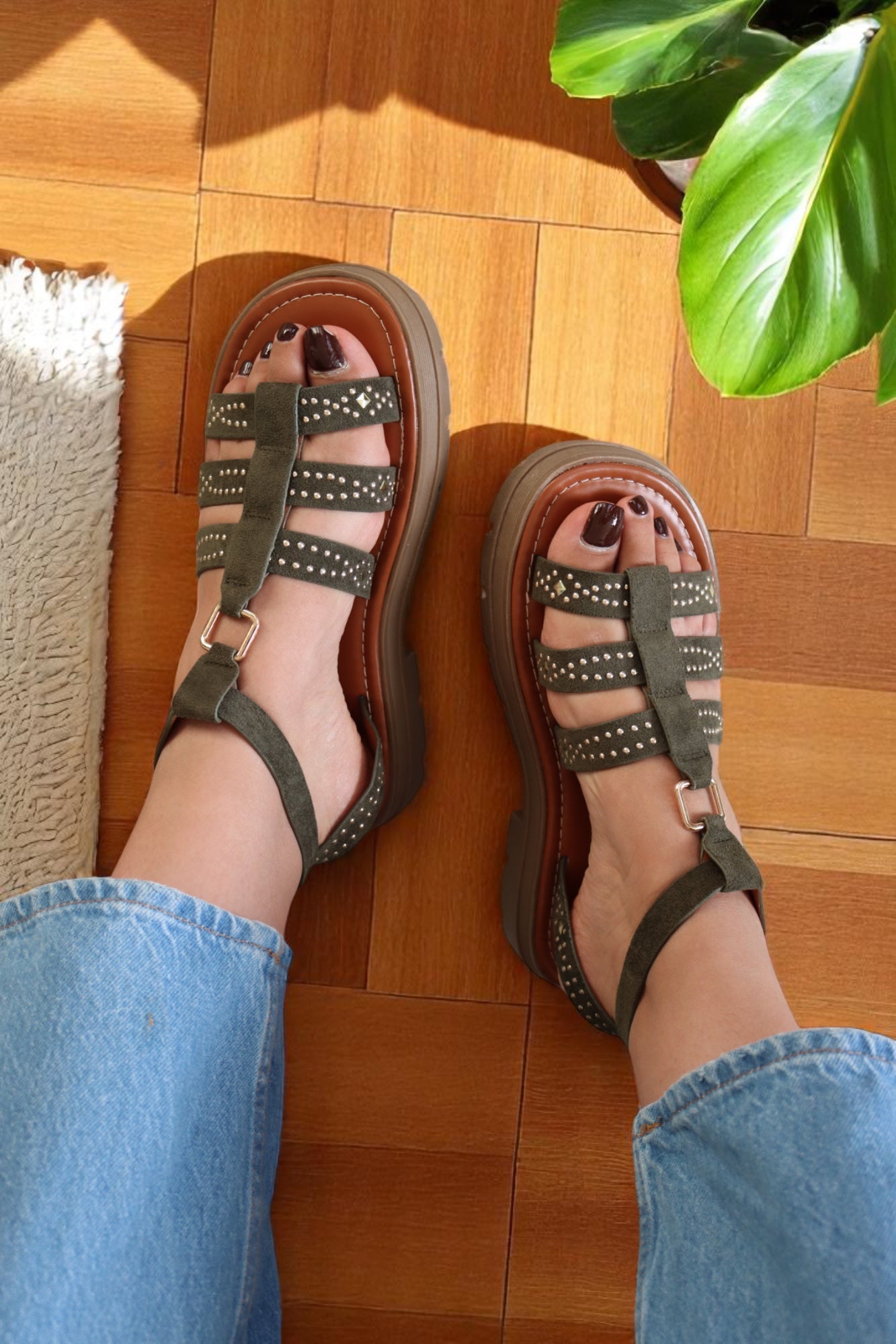 KIRA sandals