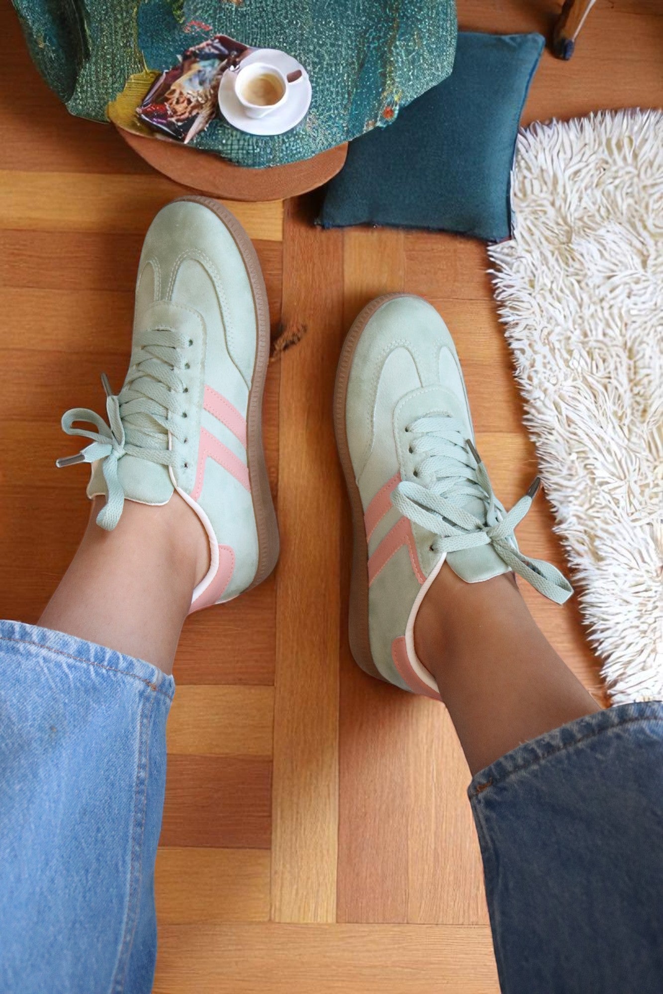 TALYA sneakers